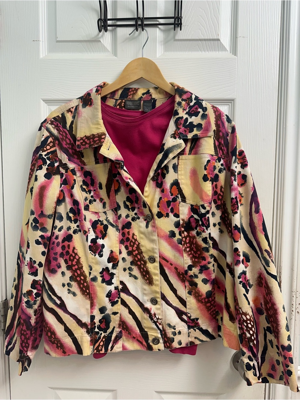 Chico’s Colorful Animal Print Button-Up Jacket & Raspberry Tee Combo